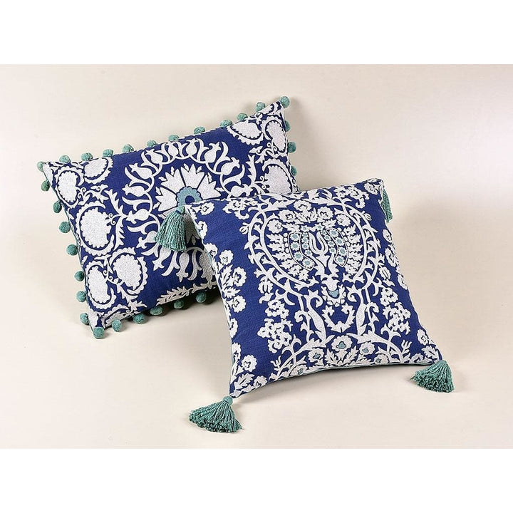 URA CUSHION COVER